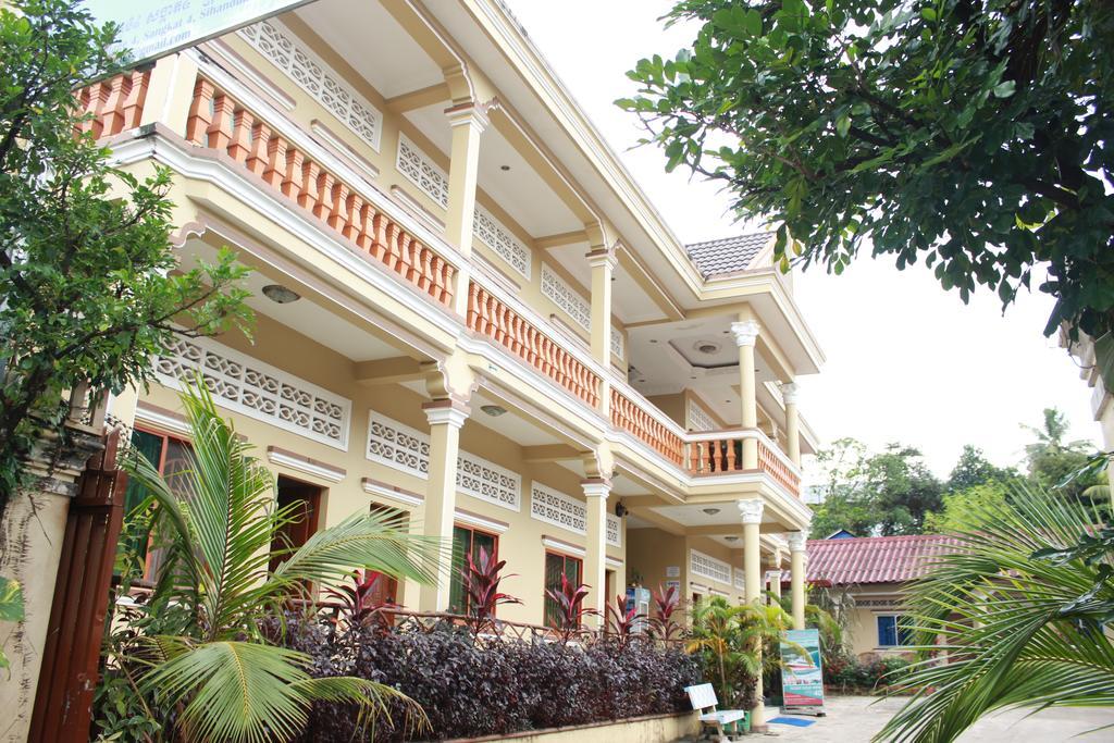 Sinan Guesthouse Sihanoukville Esterno foto