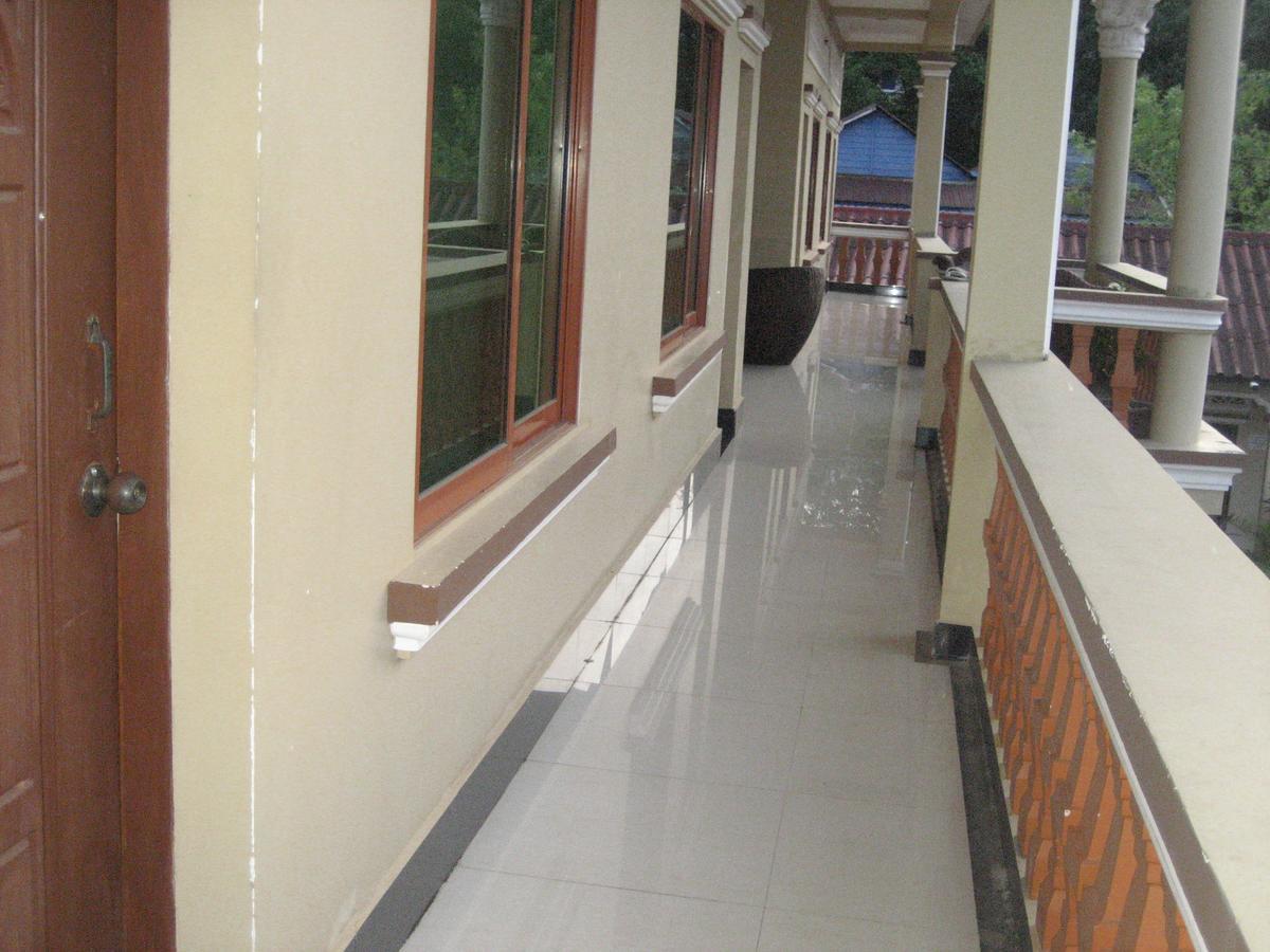 Sinan Guesthouse Sihanoukville Esterno foto